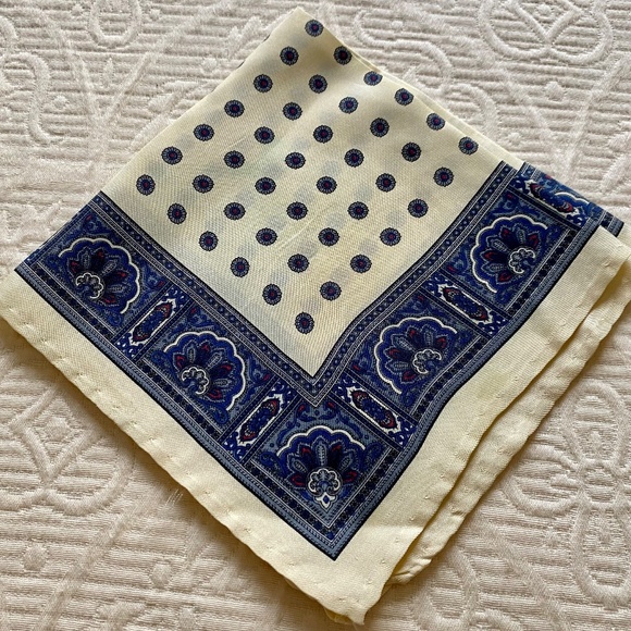 Two Silk Pocket Handkerchiefs. Men's Fashion Squares. Traditional Patterns. Used - Picture 5 of 8